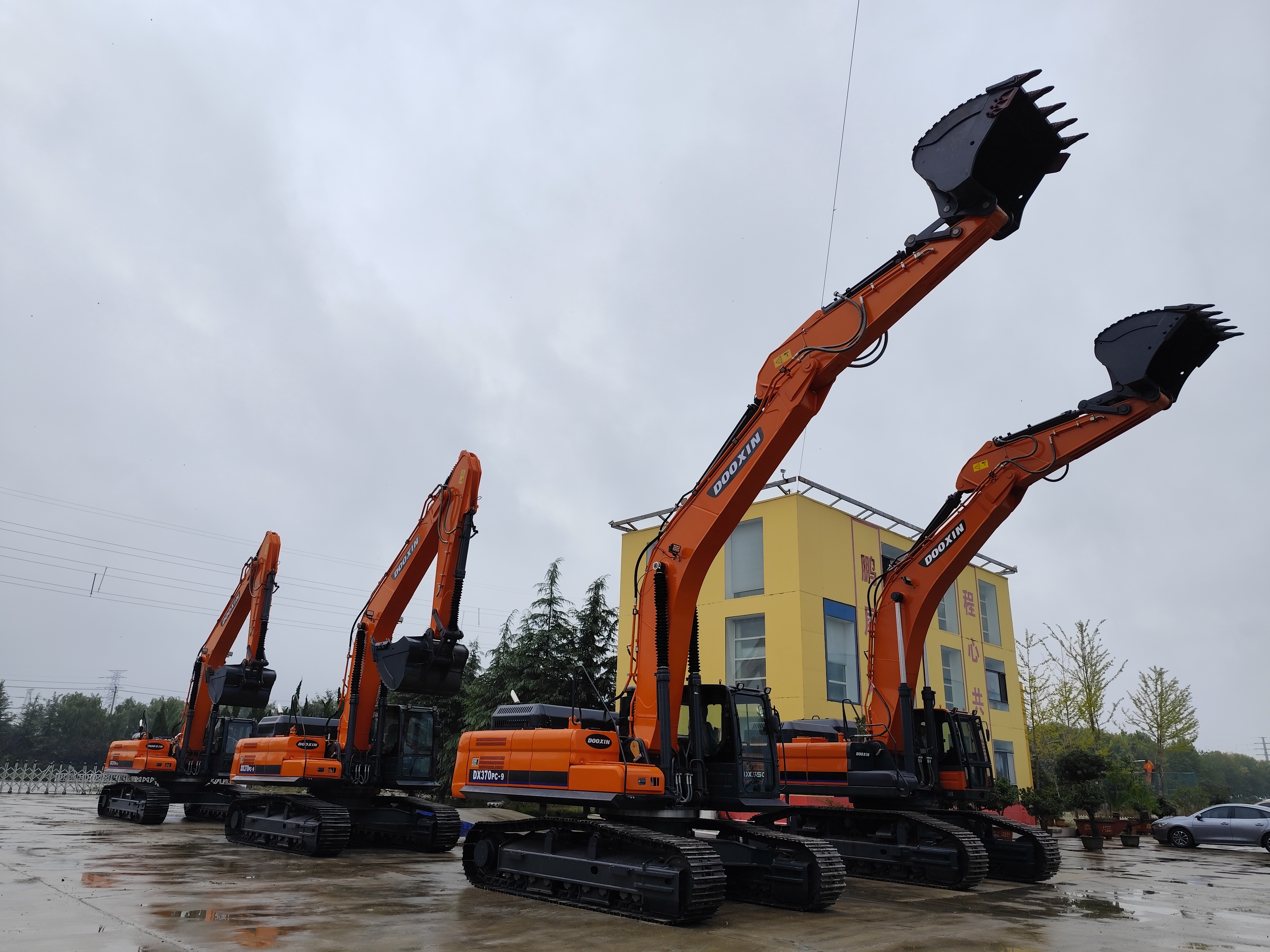 Delegasi klien dari Ekuador sedang berkunjung.